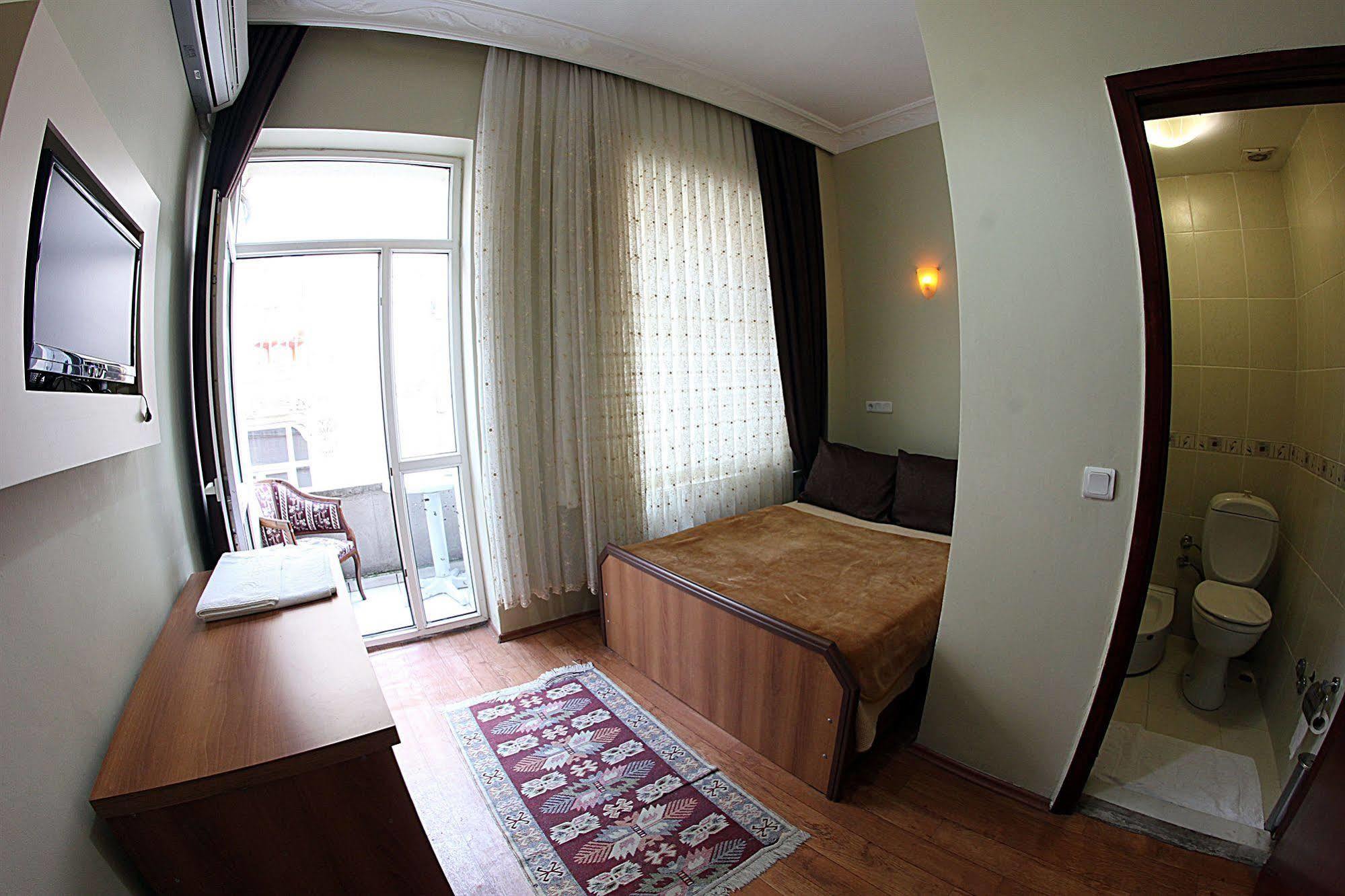 Paradise Hotel Istanbul Exterior photo