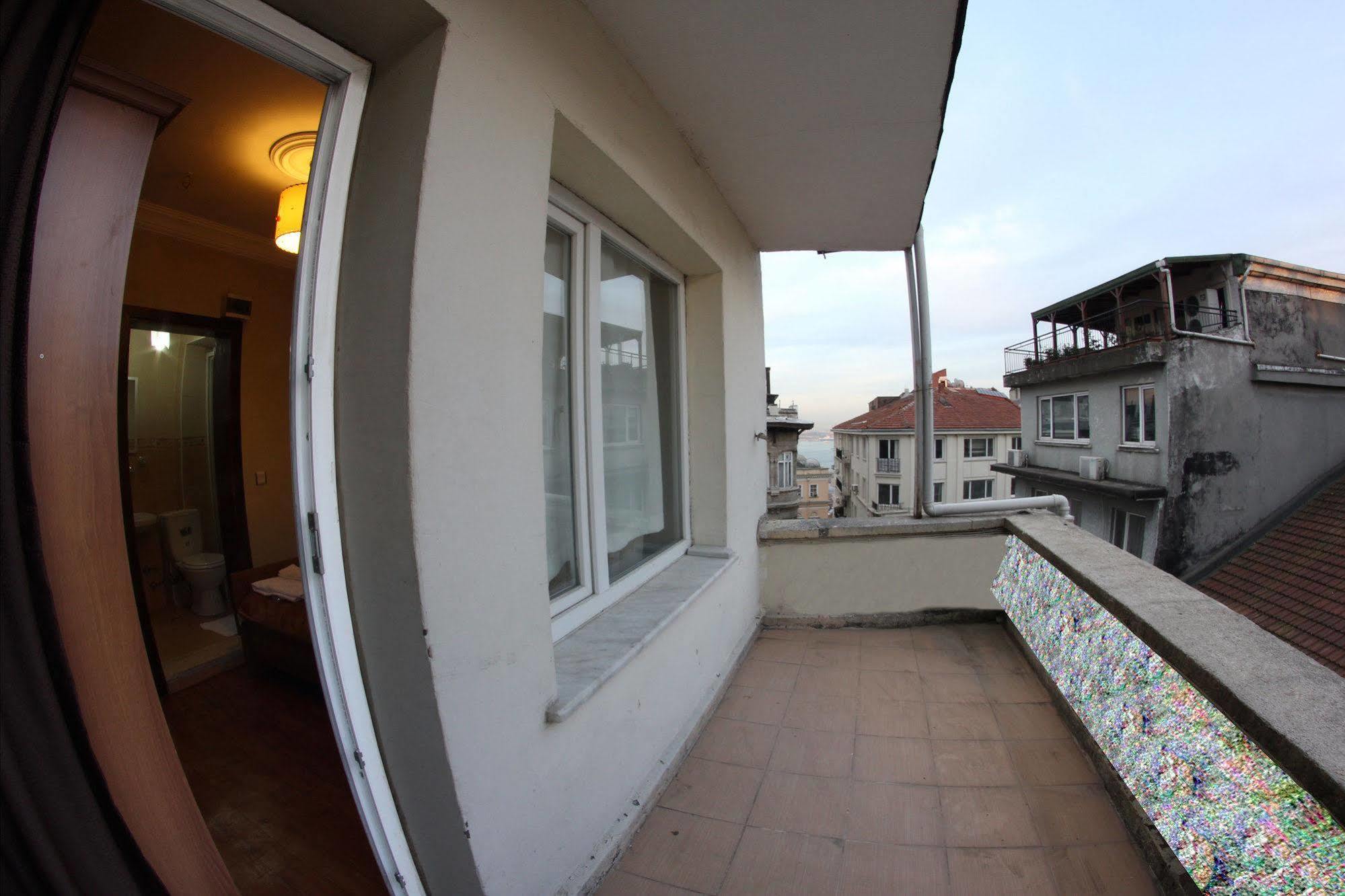 Paradise Hotel Istanbul Exterior photo
