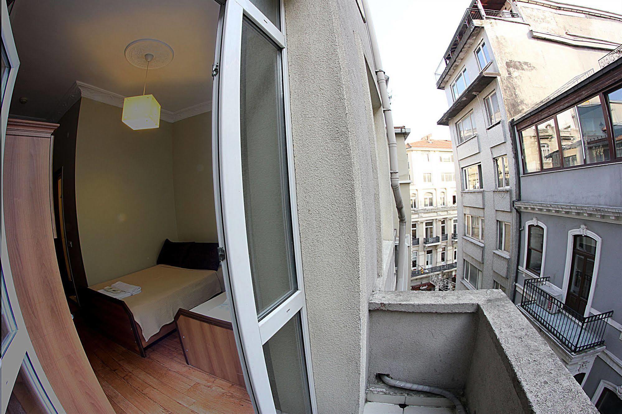 Paradise Hotel Istanbul Exterior photo